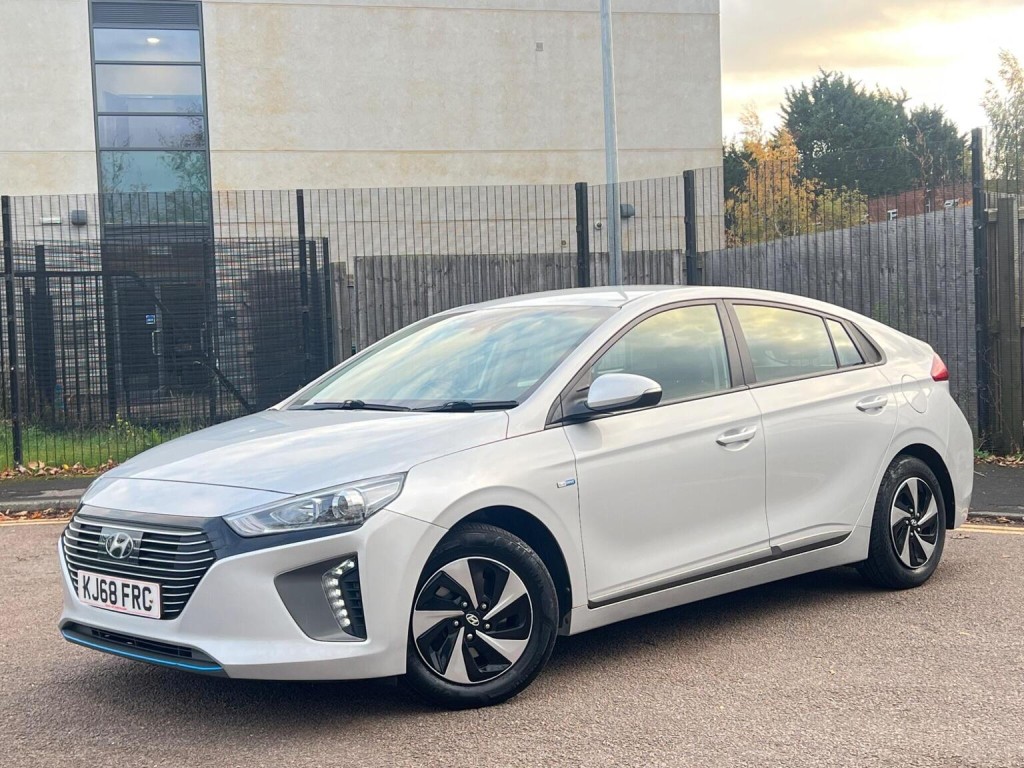 HYUNDAI IONIQ