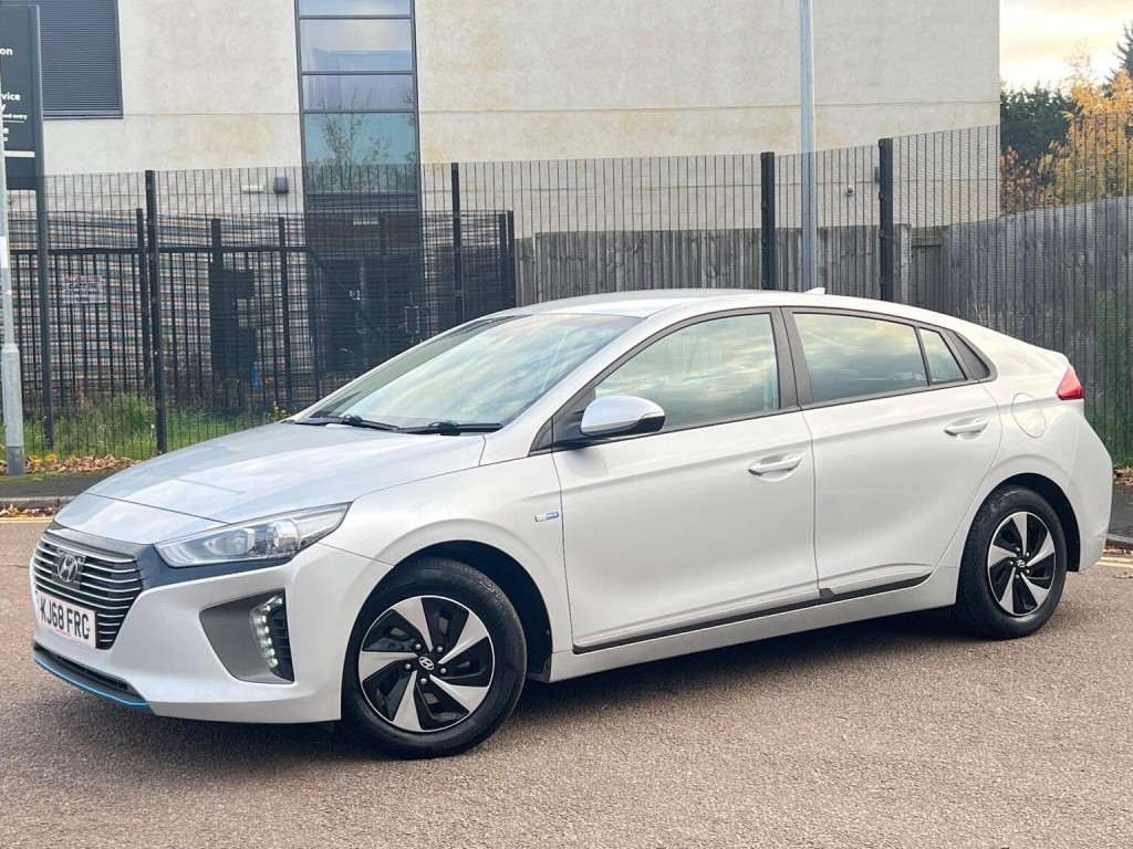 HYUNDAI IONIQ
