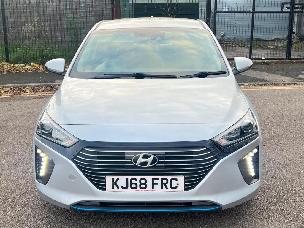 HYUNDAI IONIQ