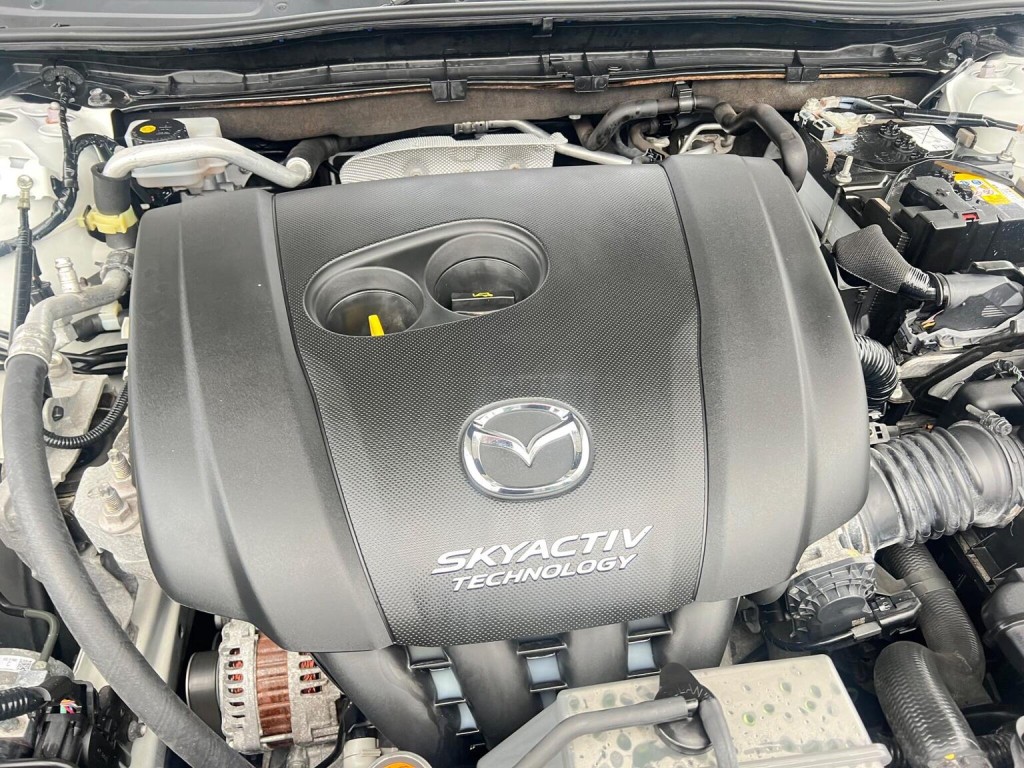 MAZDA MAZDA3