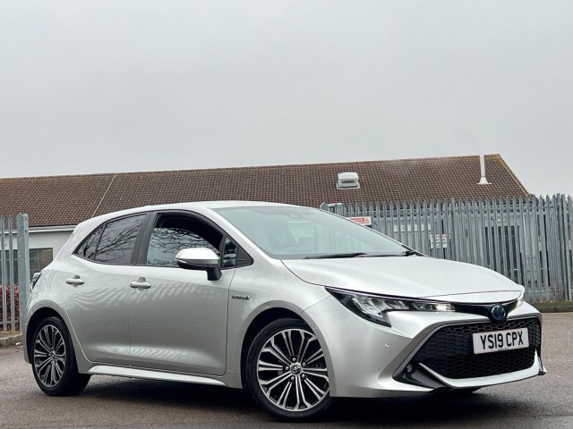 TOYOTA COROLLA 1.8 VVT-h Design CVT Euro 6 (s/s) 5dr