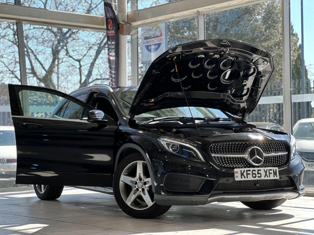 MERCEDES-BENZ GLA CLASS