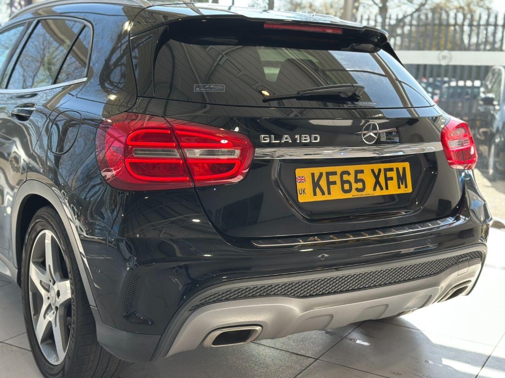 MERCEDES-BENZ GLA CLASS