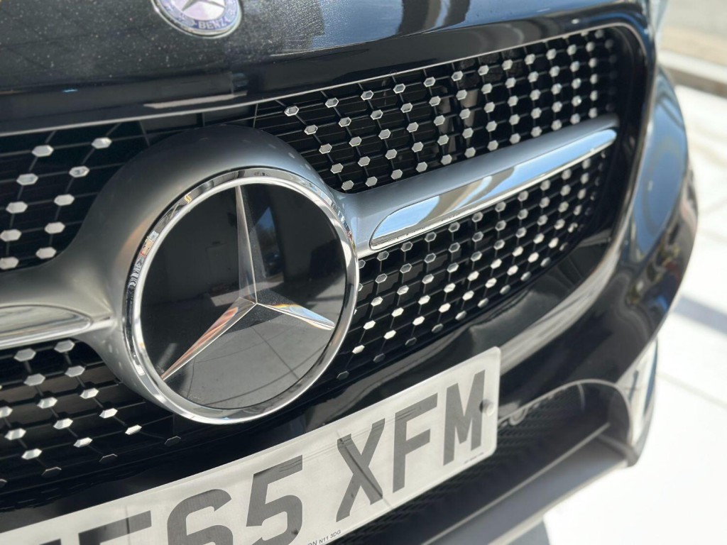 MERCEDES-BENZ GLA CLASS