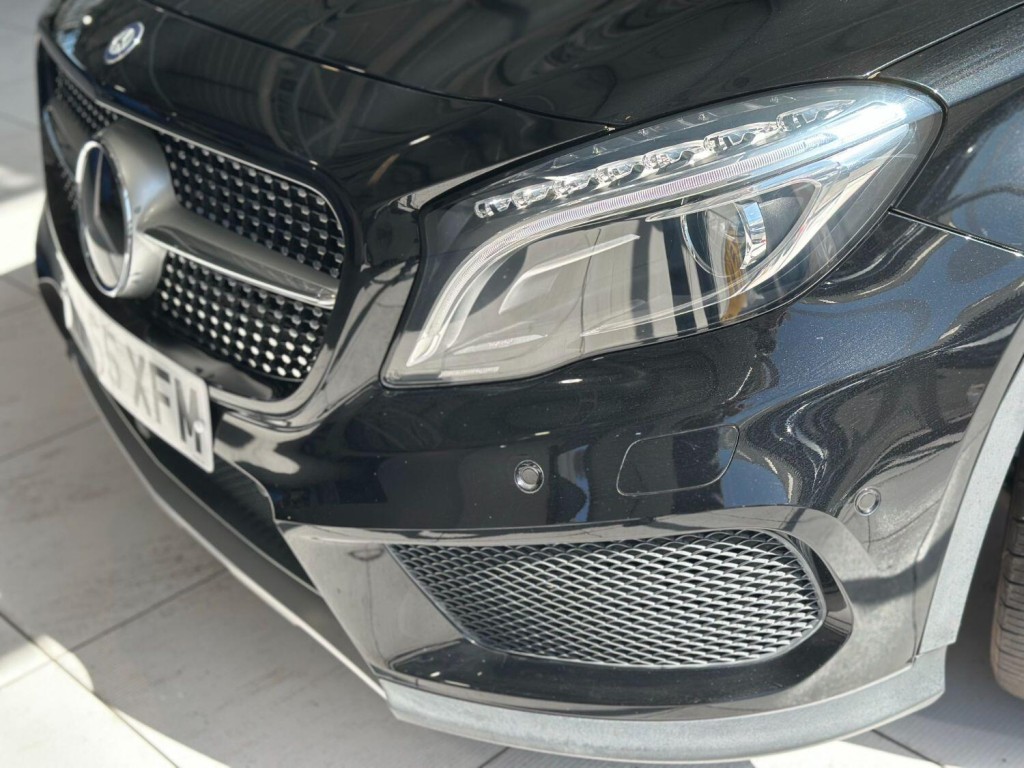 MERCEDES-BENZ GLA CLASS