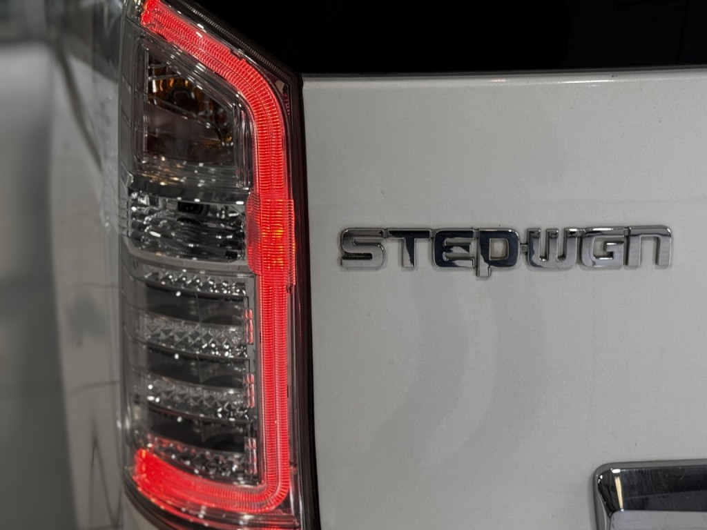 HONDA STEPWAGON