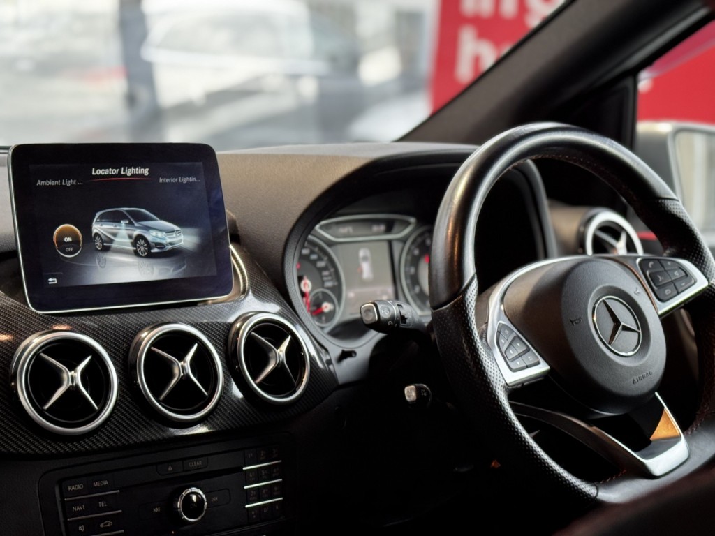 MERCEDES-BENZ B CLASS