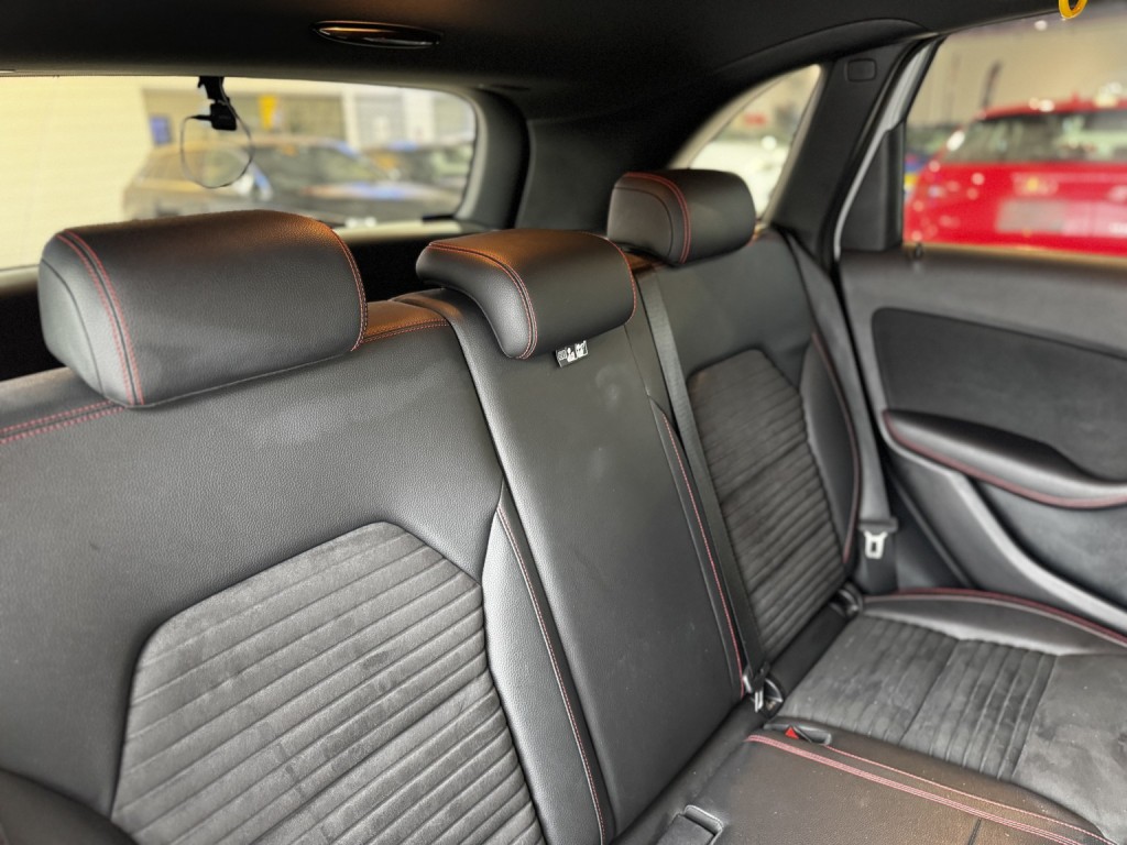 MERCEDES-BENZ B CLASS