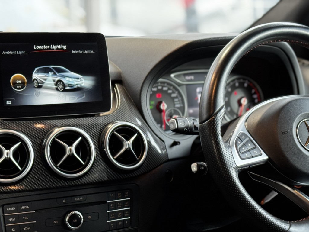 MERCEDES-BENZ B CLASS