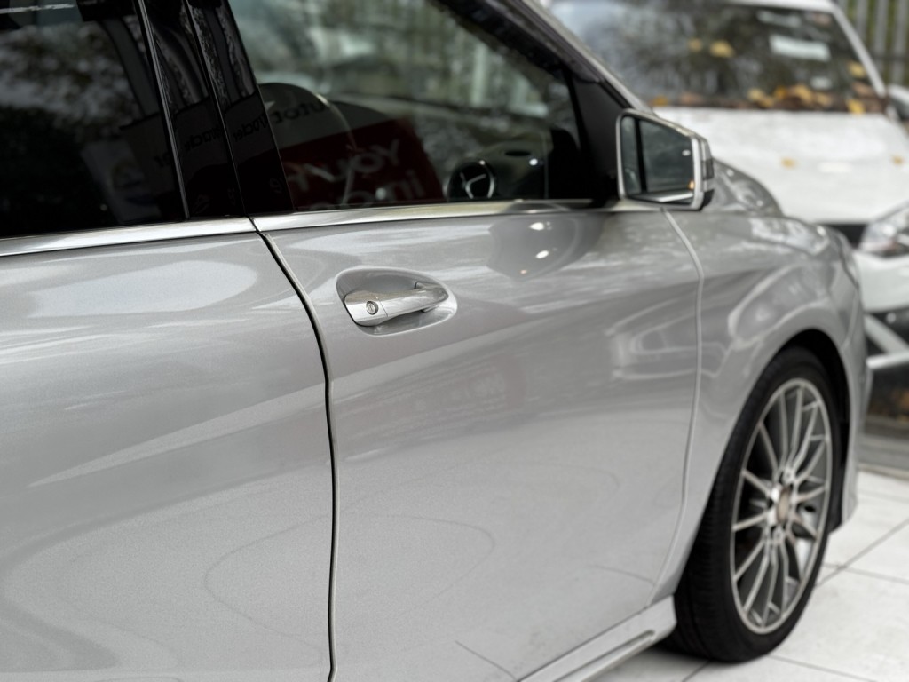 MERCEDES-BENZ B CLASS