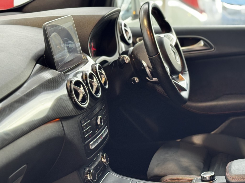 MERCEDES-BENZ B CLASS