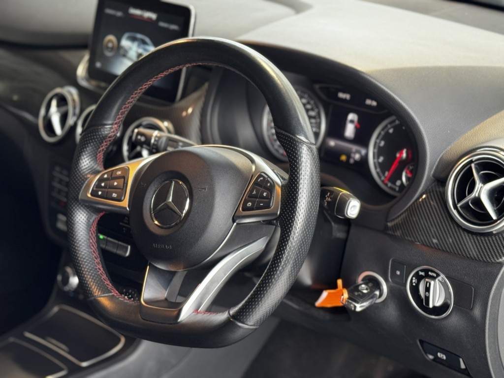 MERCEDES-BENZ B CLASS