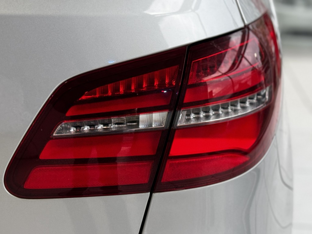 MERCEDES-BENZ B CLASS