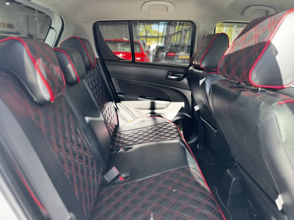 SUZUKI SWIFT
