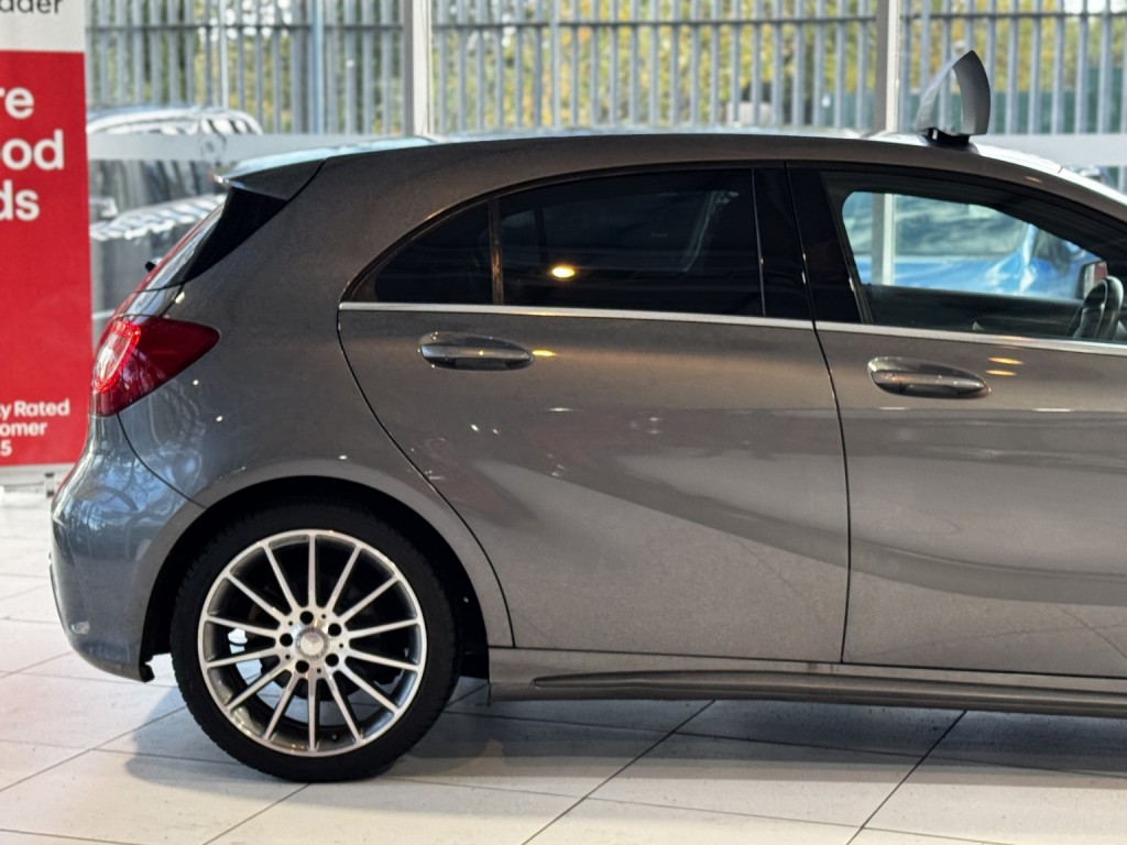 MERCEDES-BENZ A CLASS