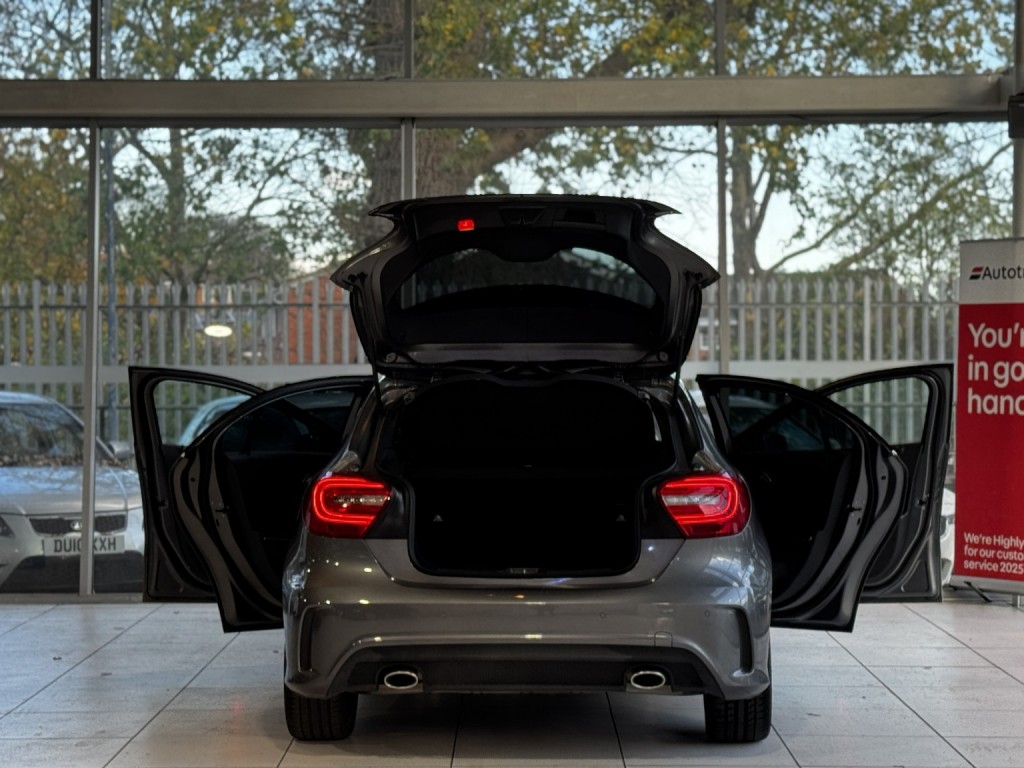 MERCEDES-BENZ A CLASS