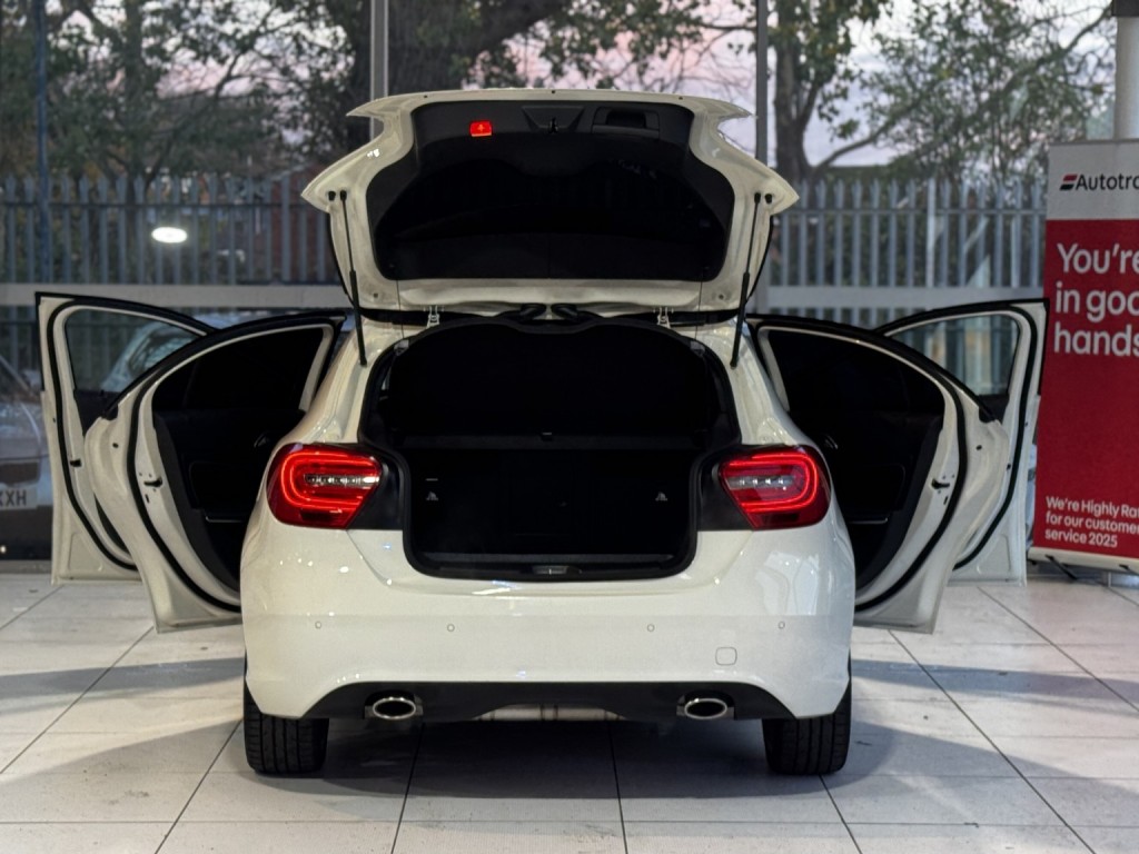 MERCEDES-BENZ A CLASS