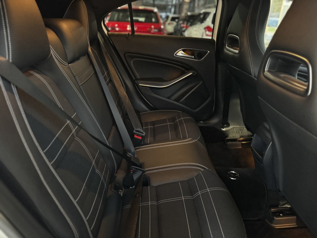 MERCEDES-BENZ A CLASS