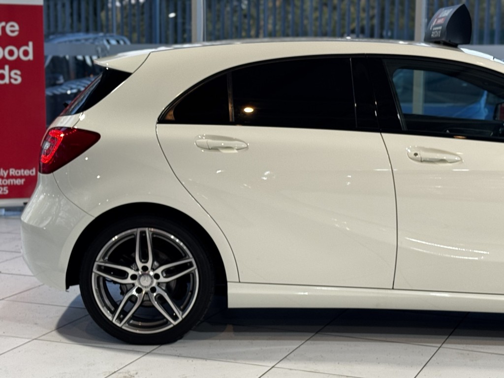 MERCEDES-BENZ A CLASS