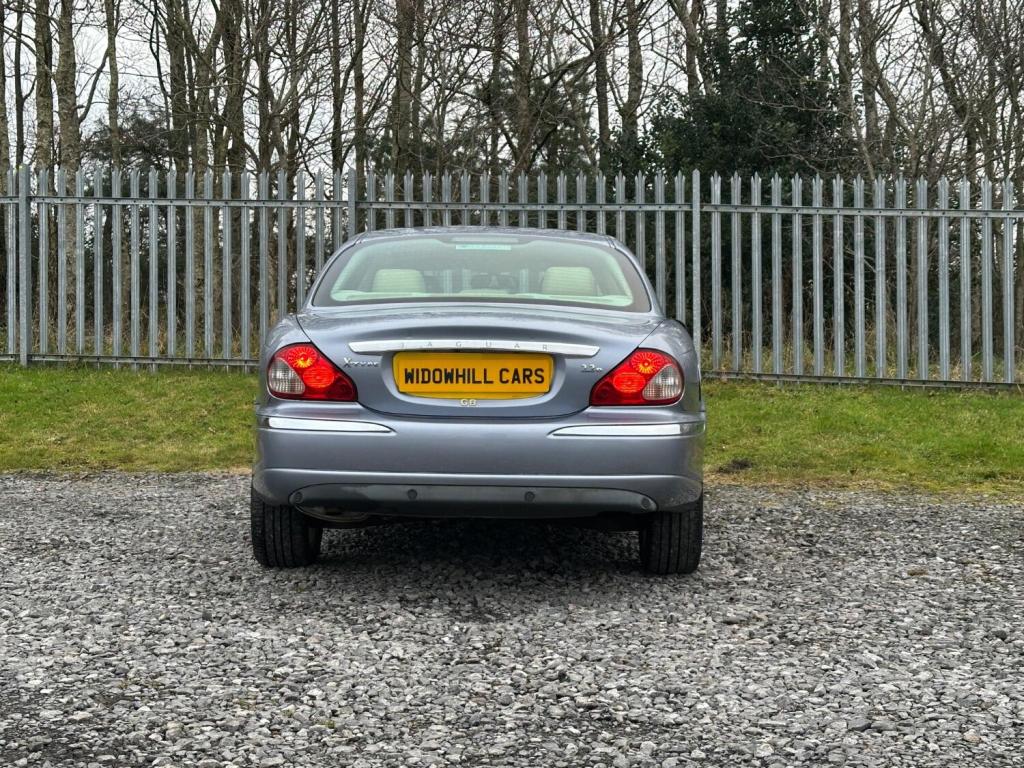 JAGUAR X-TYPE