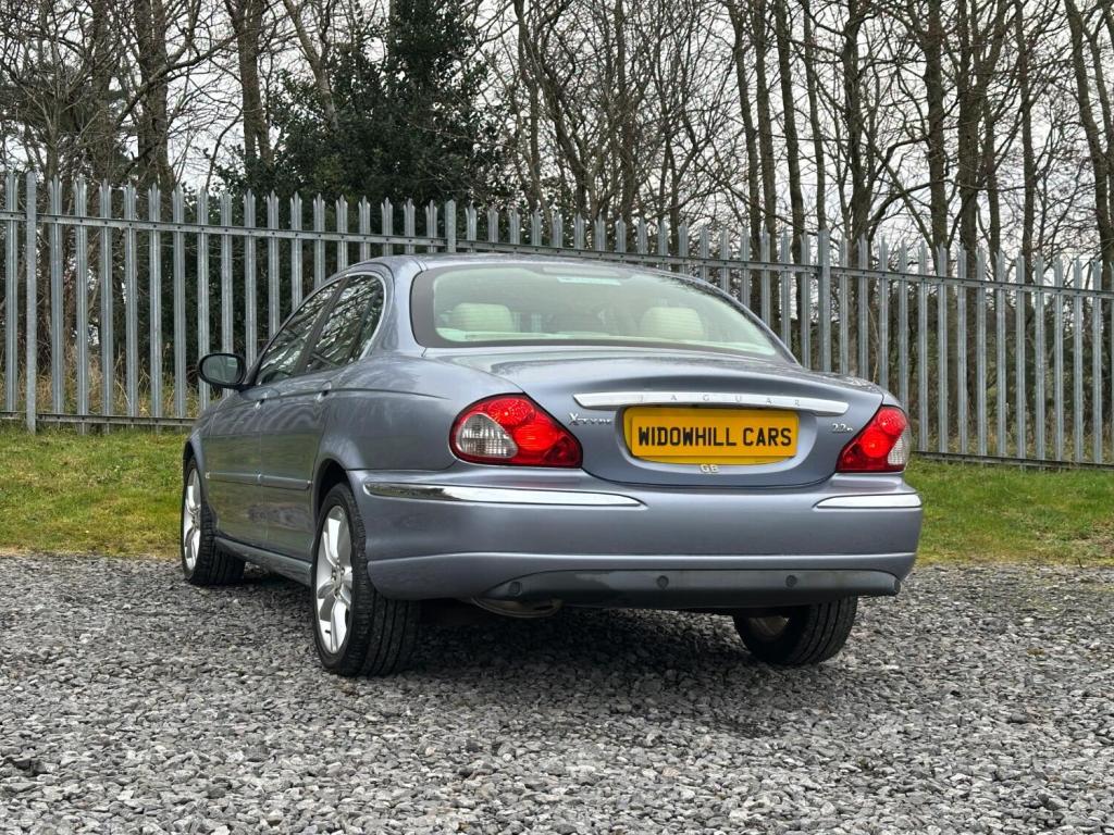 JAGUAR X-TYPE