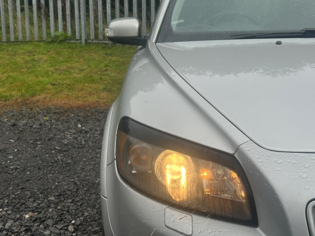 VOLVO C30