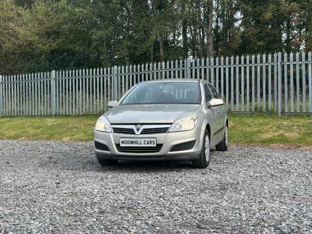 VAUXHALL ASTRA