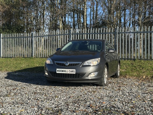 VAUXHALL ASTRA