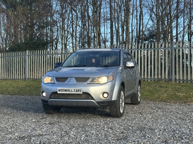 MITSUBISHI OUTLANDER