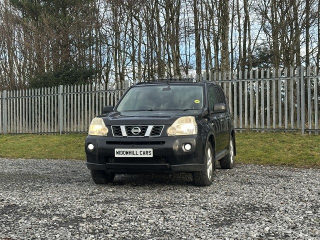 NISSAN X-TRAIL