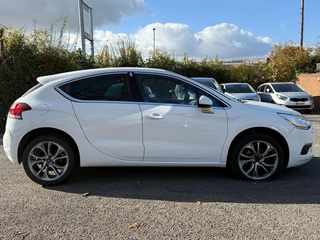 CITROEN DS4