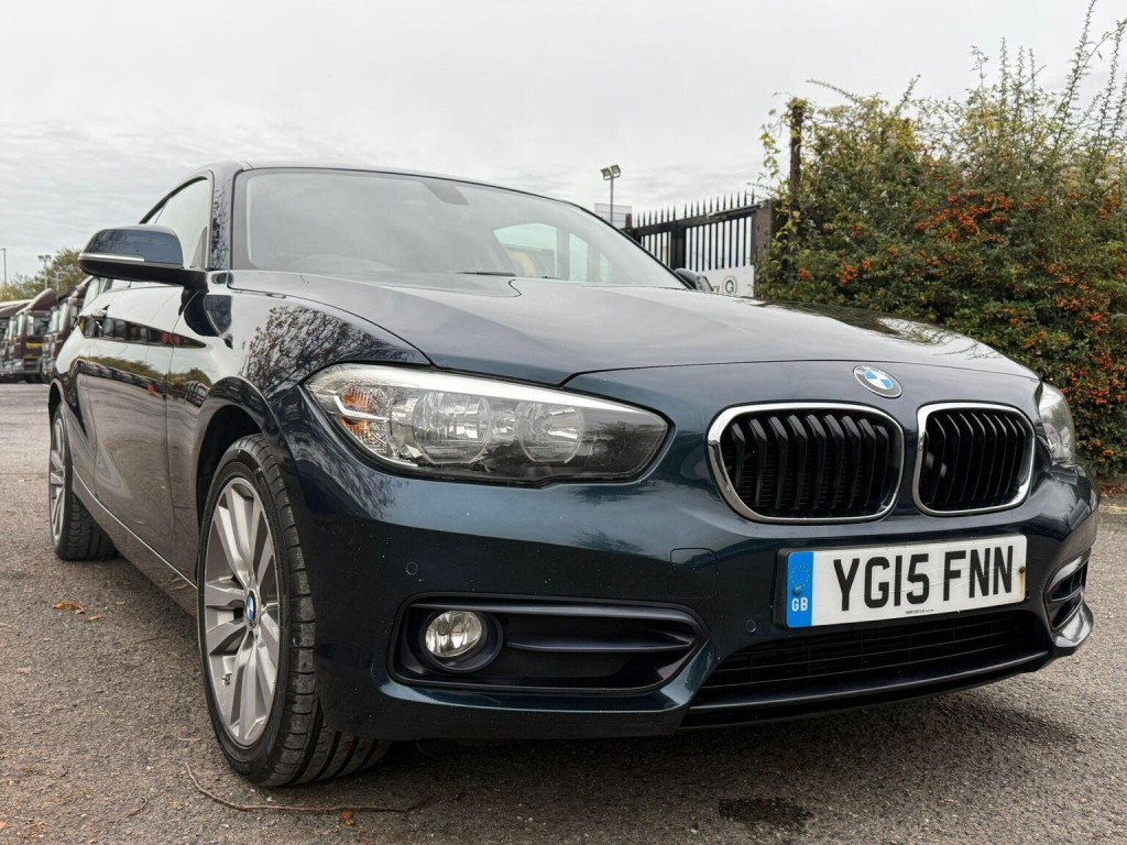 BMW 1 SERIES