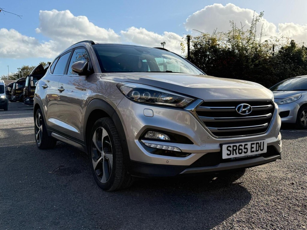 HYUNDAI TUCSON