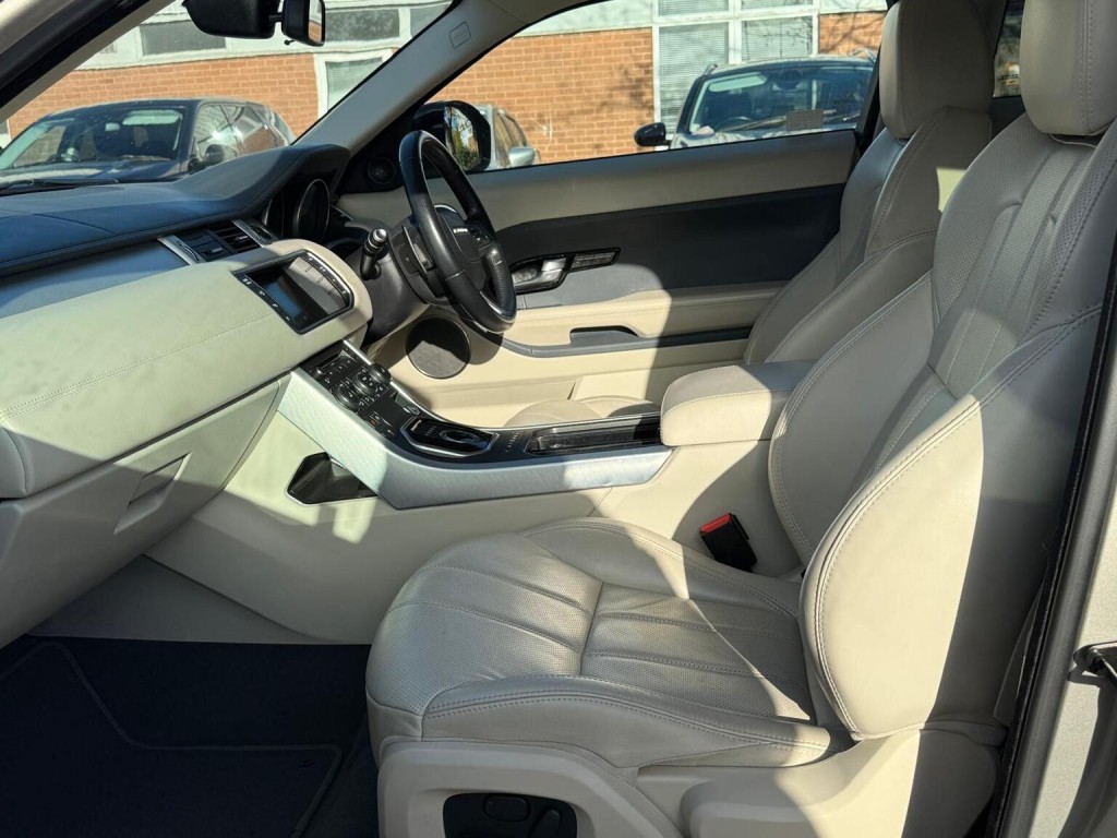 LAND ROVER RANGE ROVER EVOQUE