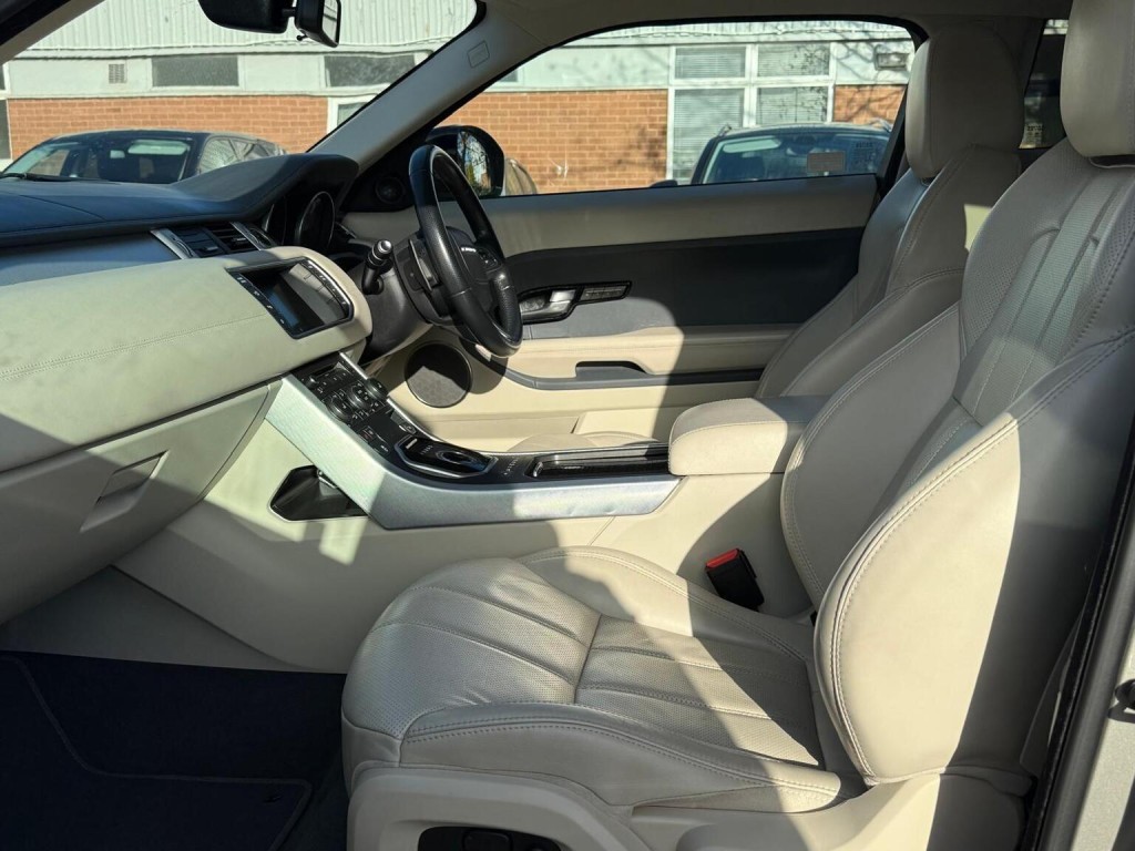 LAND ROVER RANGE ROVER EVOQUE