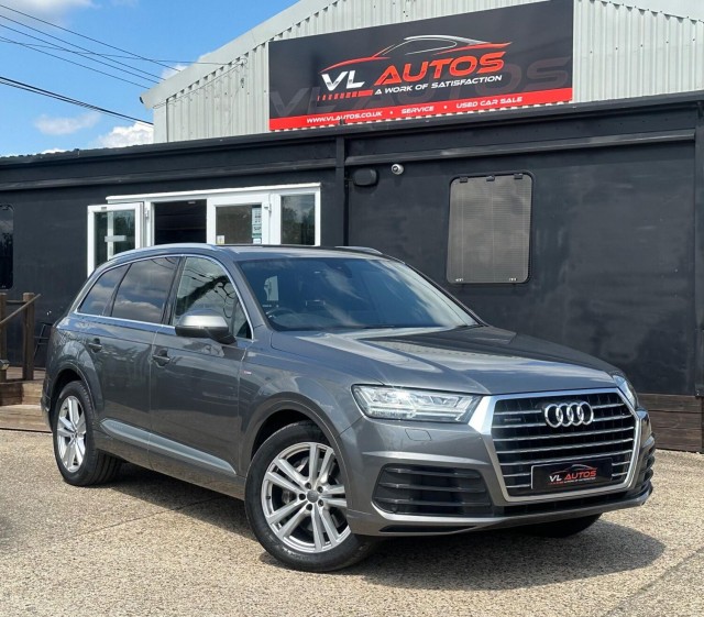 AUDI Q7