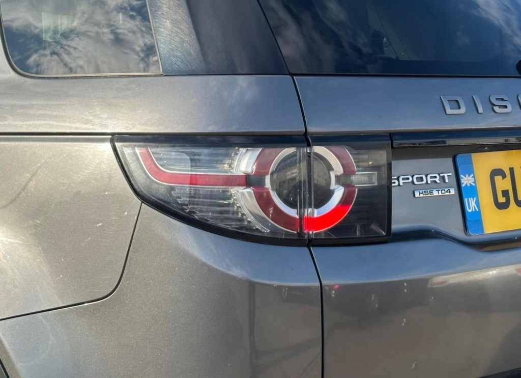 LAND ROVER DISCOVERY SPORT