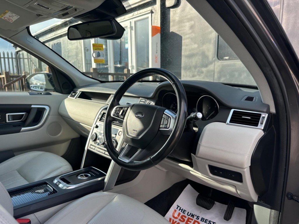 LAND ROVER DISCOVERY SPORT