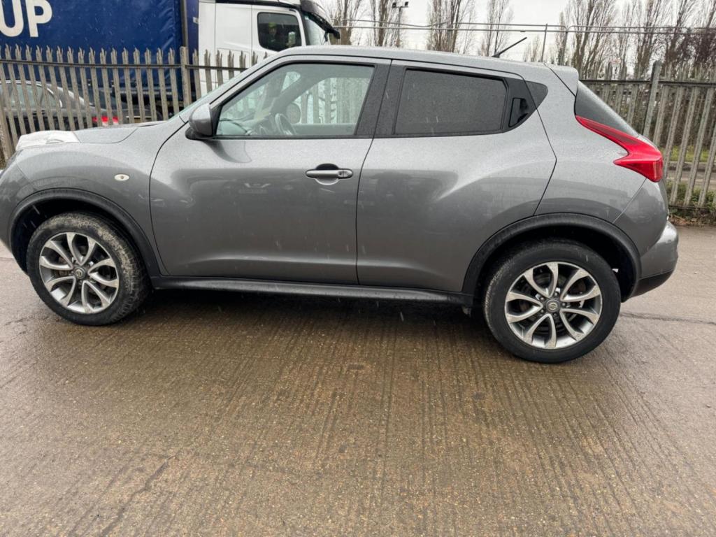 NISSAN JUKE