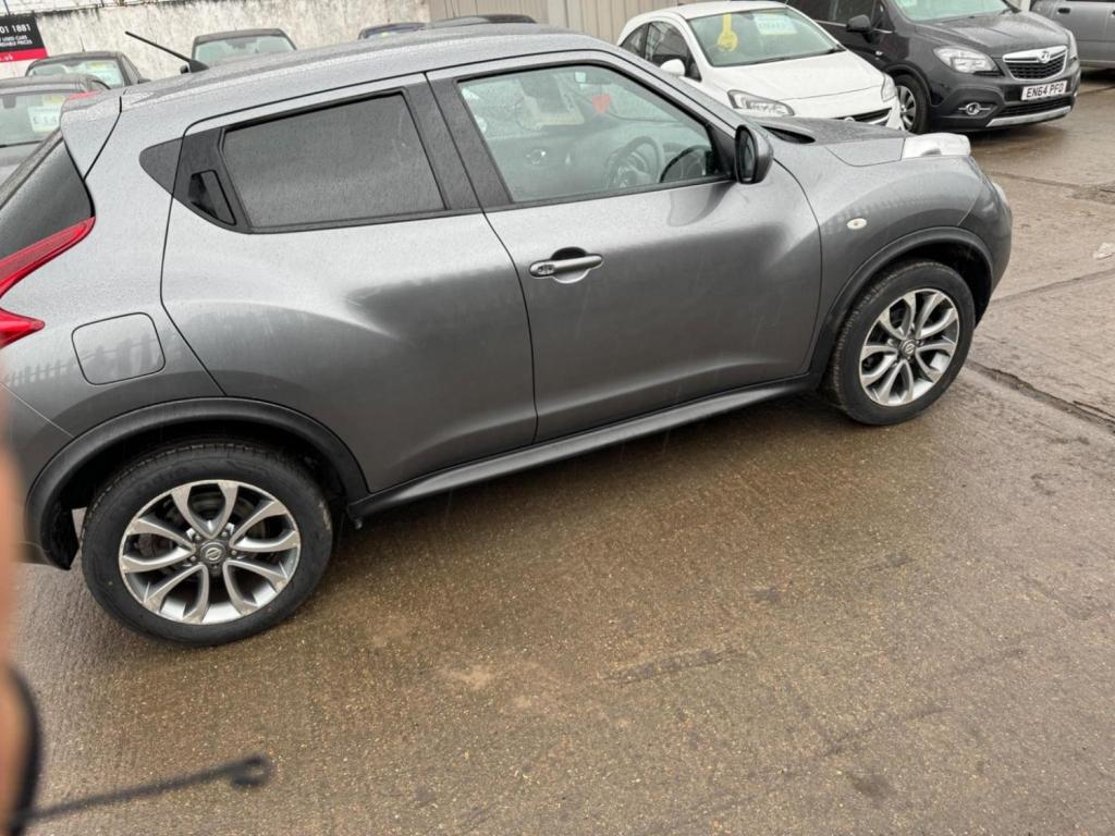 NISSAN JUKE