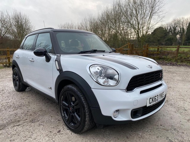 MINI COUNTRYMAN