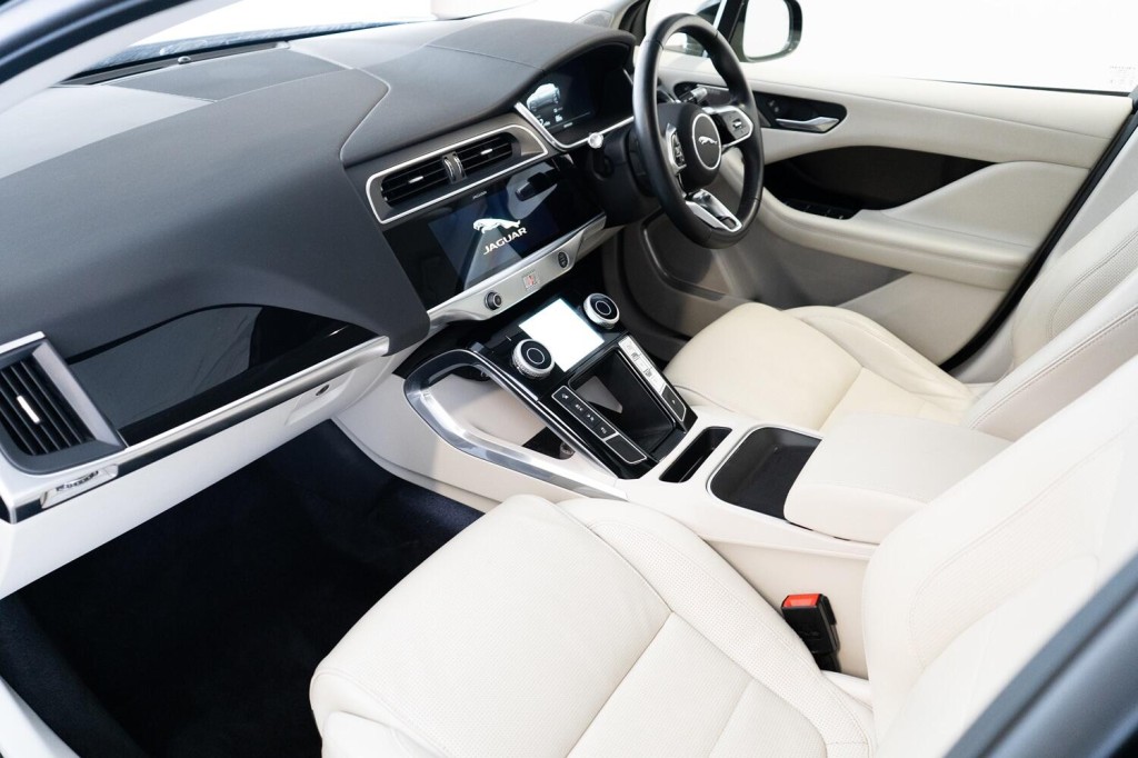 JAGUAR I-Pace