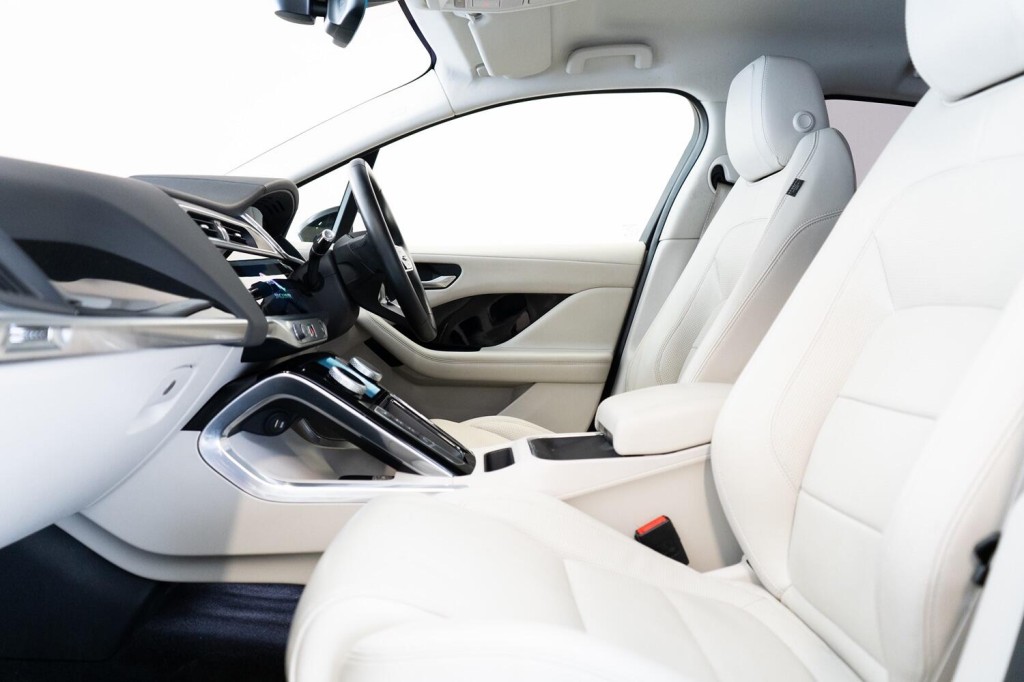 JAGUAR I-Pace