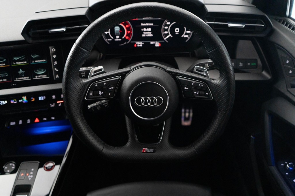 AUDI RS3