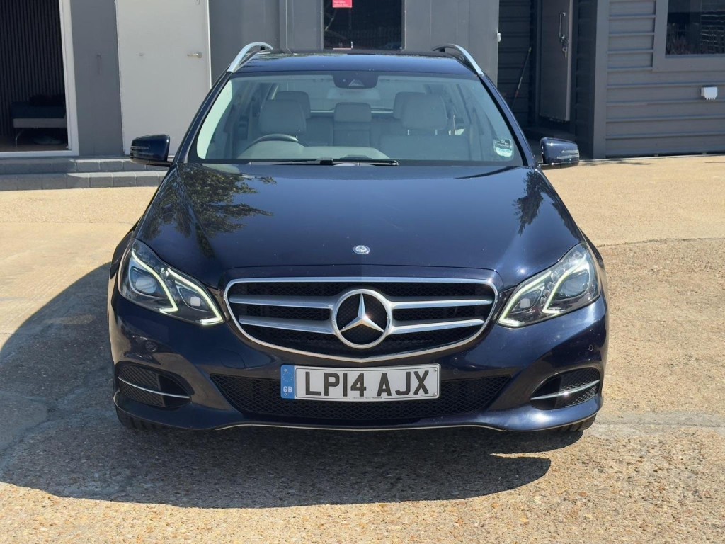 MERCEDES-BENZ E CLASS