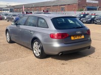 AUDI A4 AVANT