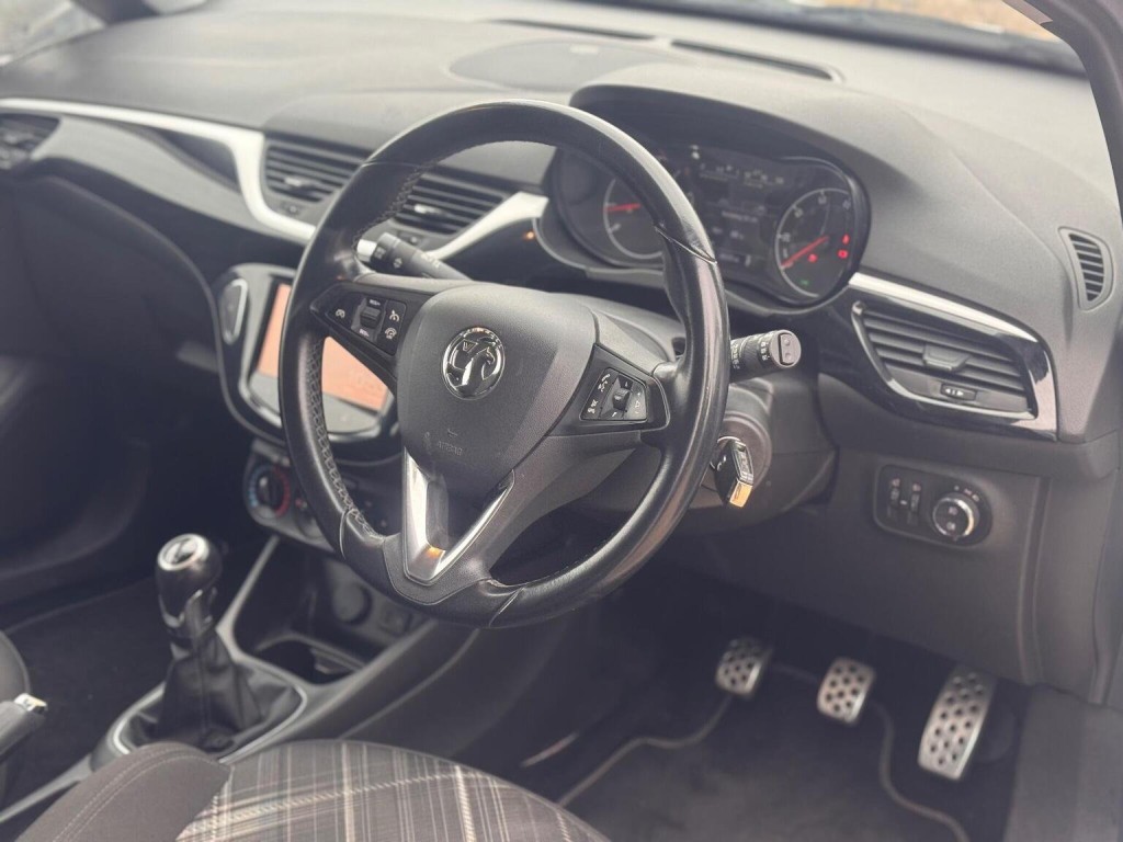 VAUXHALL CORSA