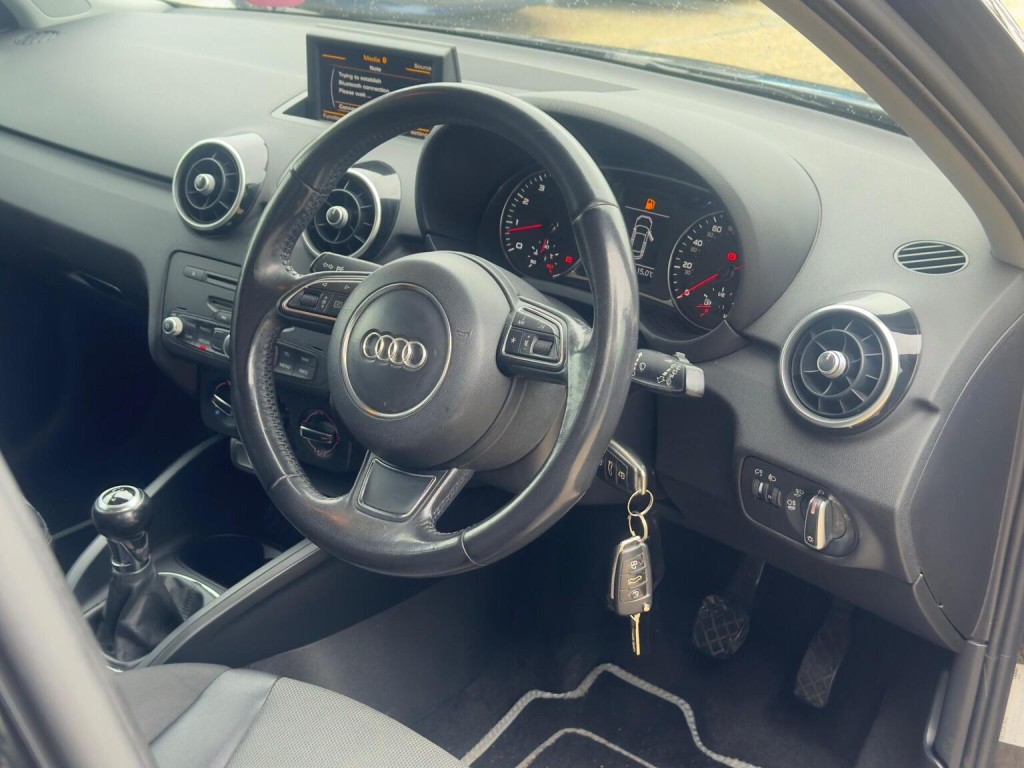 AUDI A1
