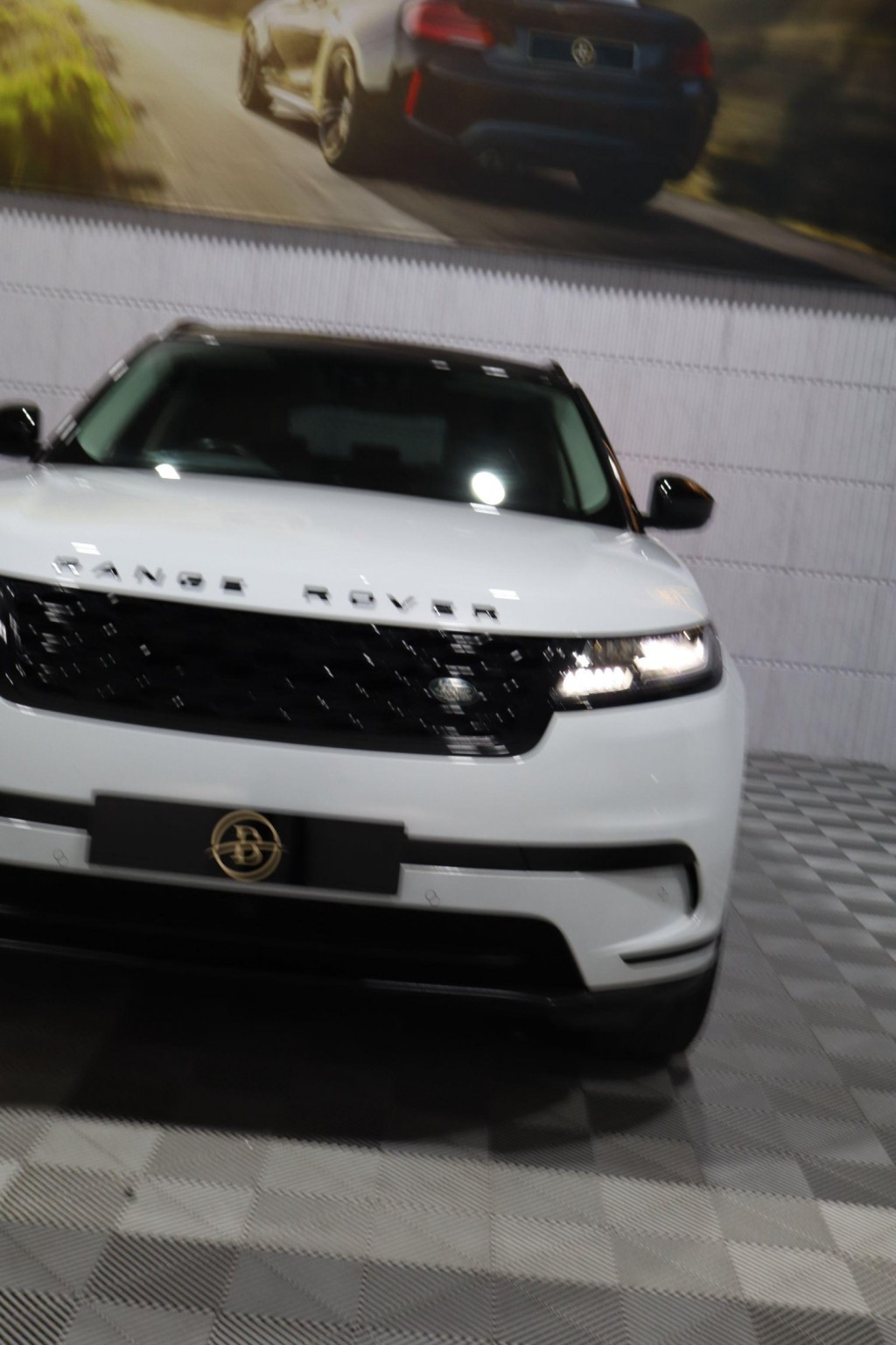 LAND ROVER RANGE ROVER VELAR