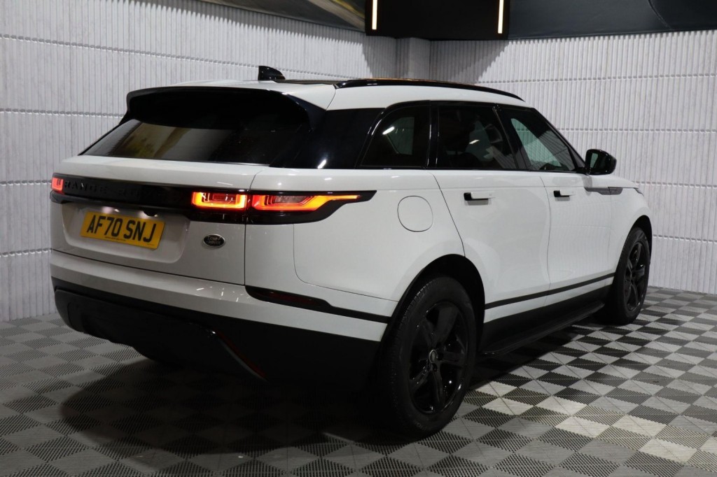 LAND ROVER RANGE ROVER VELAR